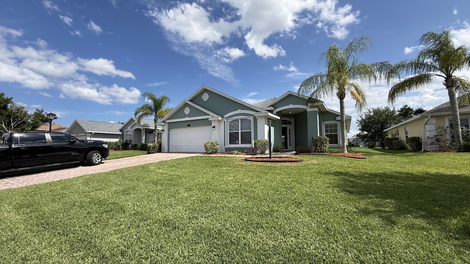 515 South Valencia Circle Southwest